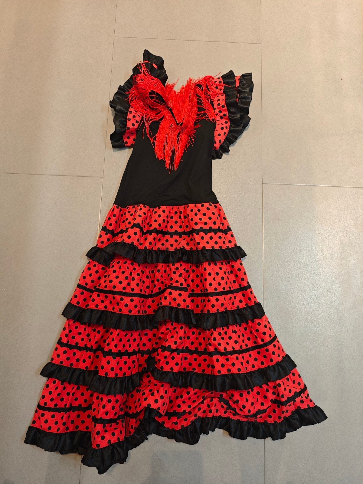 Spaanse flamenco jurk, Kinderen en Baby's, Ophalen of Verzenden, Zo goed als nieuw, 122 t/m 128, Meisje
