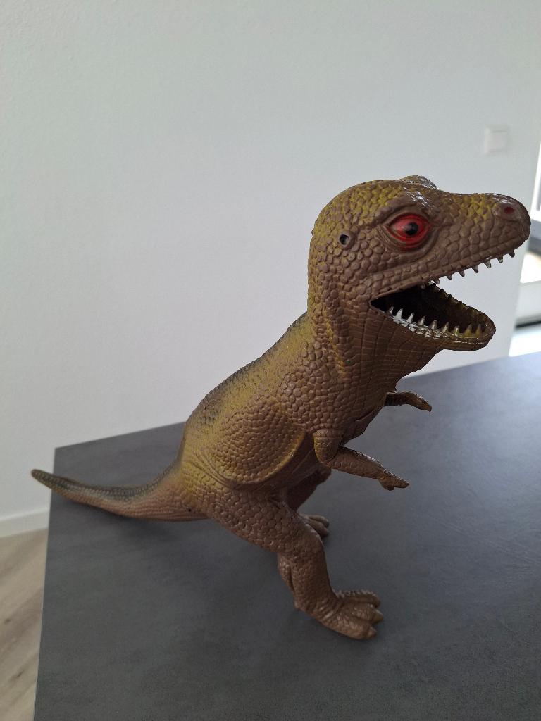 Te koop grote dinosaurus dino, Ophalen of Verzenden, Zo goed als nieuw, Overige soorten, Beeldje of Figuurtje