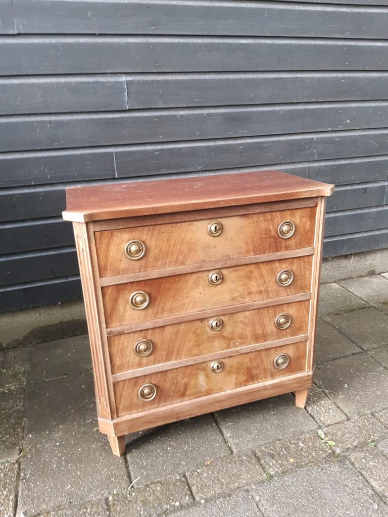 Vintage brocante ladekast kast kastje hout 4 lade lades, Huis en Inrichting, Kasten | Ladekasten, 3 of 4 laden, Ophalen, Gebruikt
