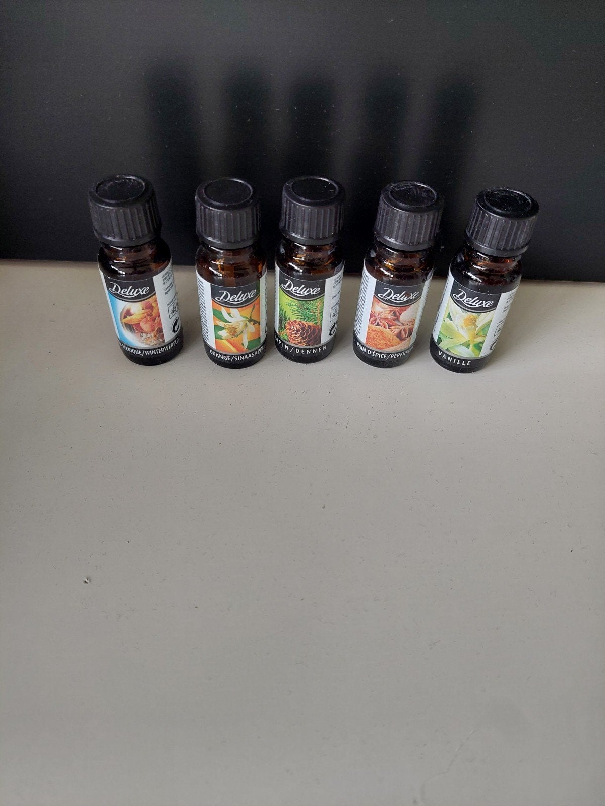 Deluxe Aroma Olie Set - Diverse Geuren, Ophalen of Verzenden, Zo goed als nieuw, Meerkleurig, Glas