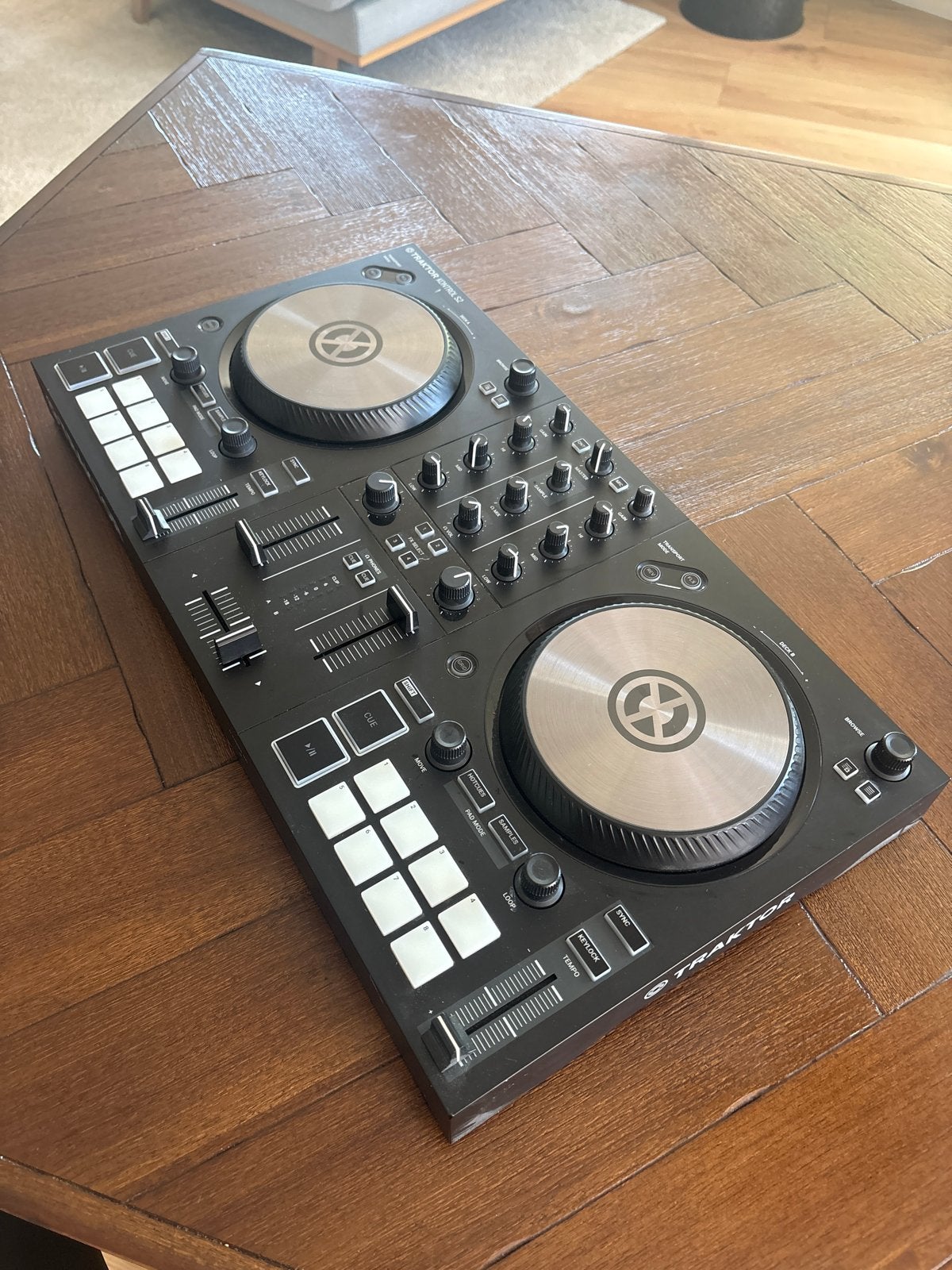 Native Instruments Traktor Kontrol S2 MK3 DJ Controller, Muziek en Instrumenten, Ophalen, Gebruikt, Dj-set, Overige merken