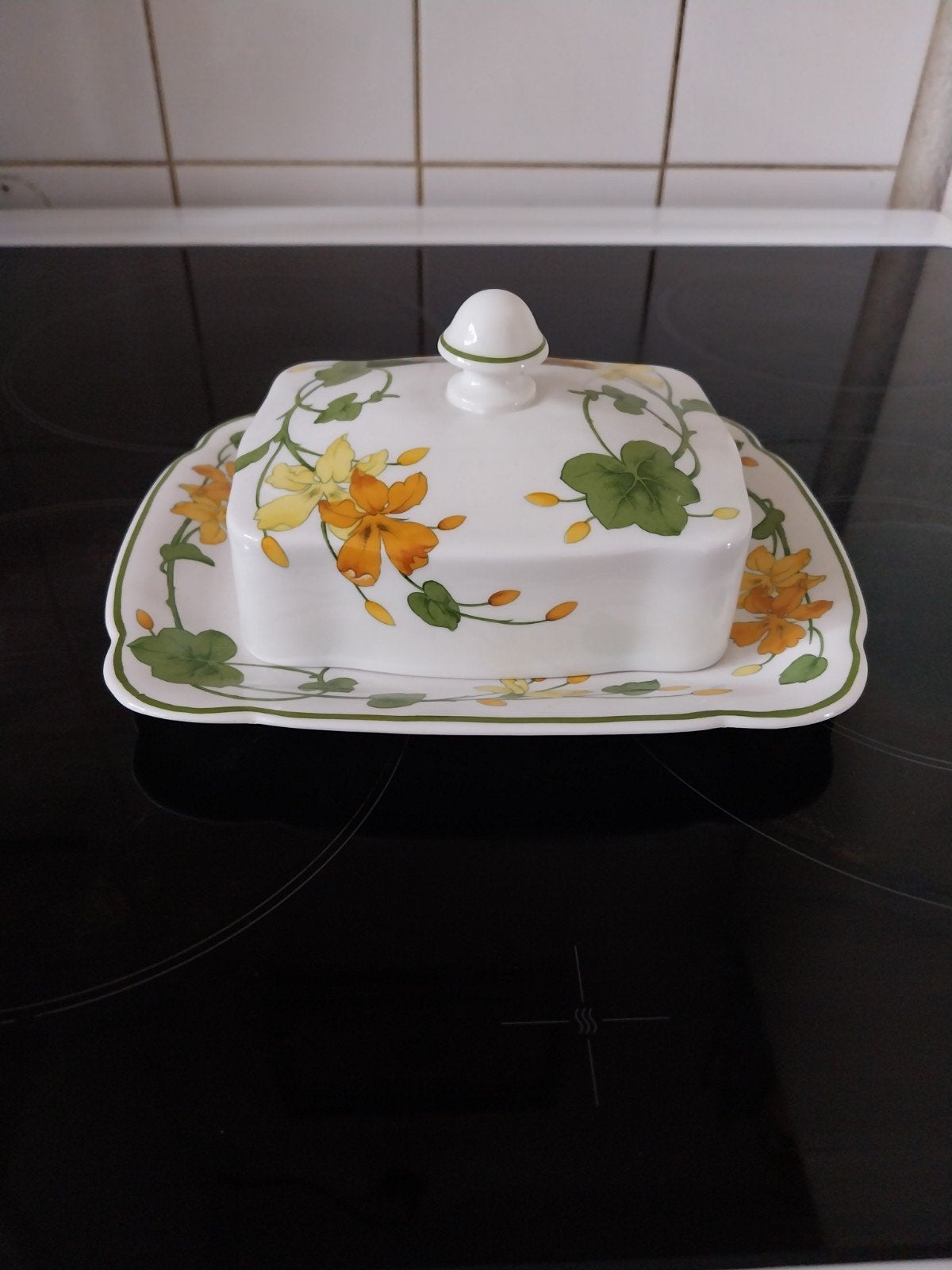 Villeroy a boch geranium botervloot, Keramiek, Overige typen, Ophalen of Verzenden, Zo goed als nieuw