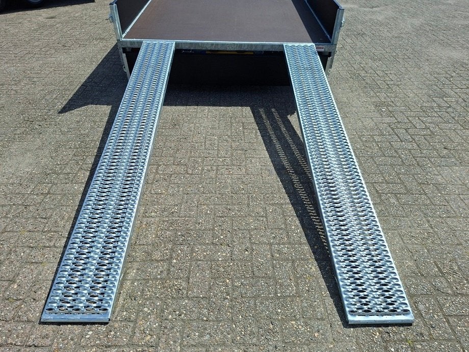 NIEUW extra verstevigde stalen oprijplaten 6,5cm hoog, Ophalen, Nieuw