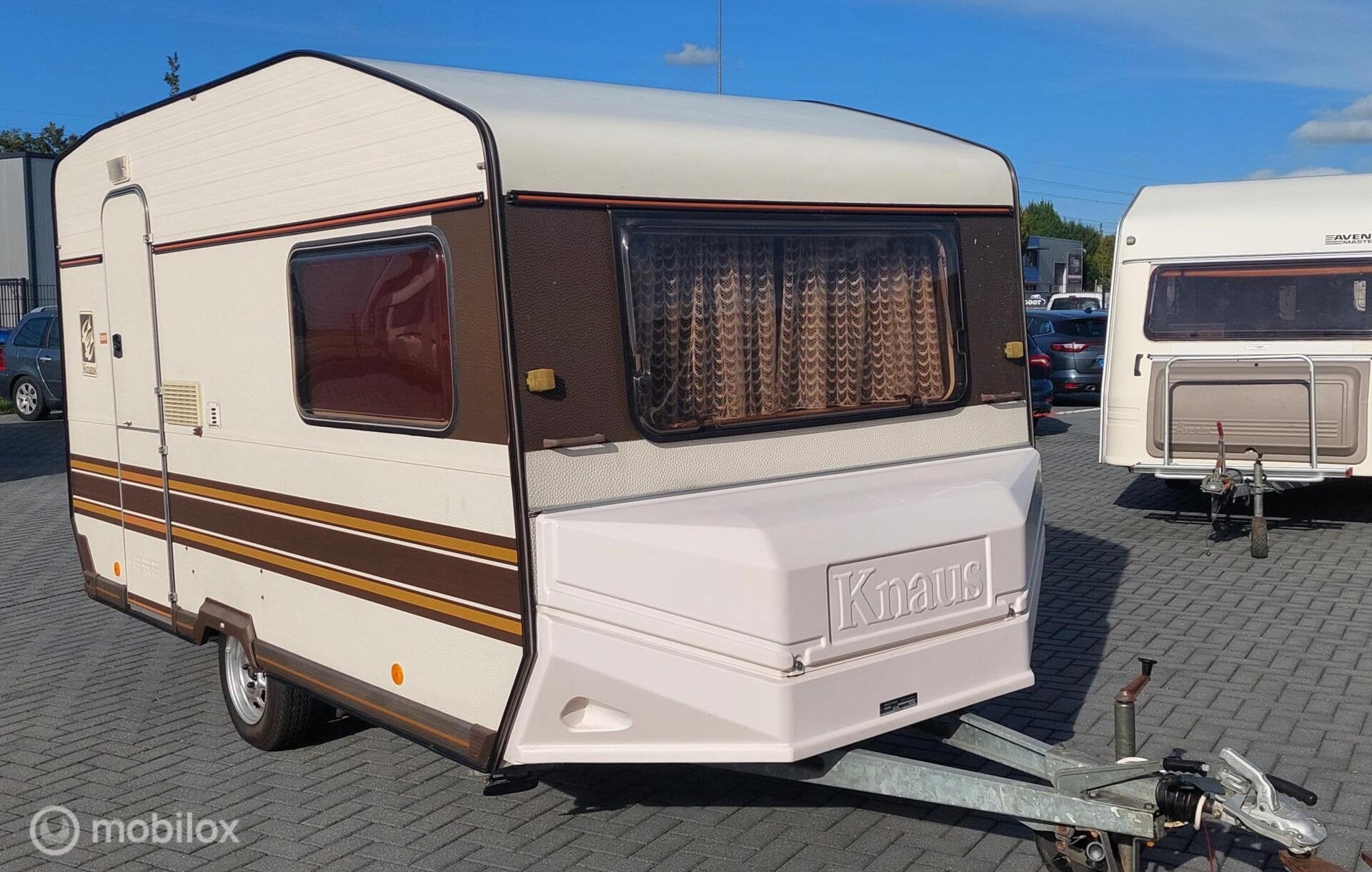 Knaus 380H, zeer nette caravan... oldtimer..., Bedrijf, 500 - 750 kg, Knaus, Estercaravans@outlook.com