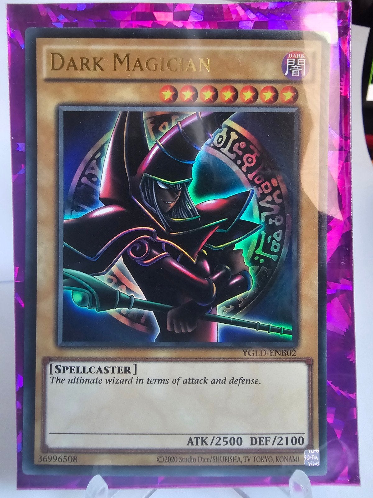Dark Magician YGLD-ENB02 Yu-Gi-Oh! Kaart, Verzenden, Zo goed als nieuw, Losse kaart, Foil