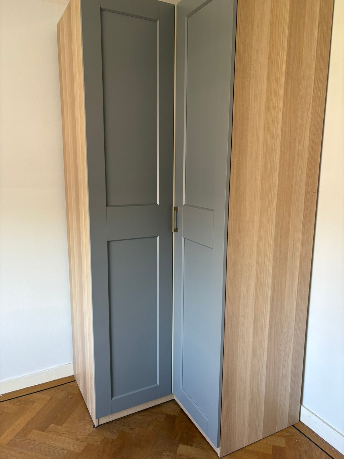 Ikea kast - Gratis, Huis en Inrichting, Kasten | Kledingkasten, Ophalen, 100 tot 150 cm, 200 cm of meer, Zo goed als nieuw