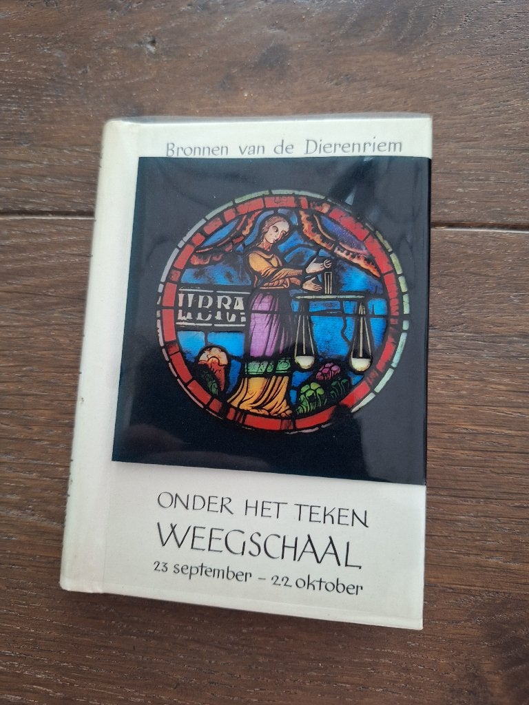 Boekje sterrenbeeld Weegschaal. Bronnen van de dierenriem, Boeken, Ophalen of Verzenden, Zo goed als nieuw, Astrologie, Achtergrond en Informatie
