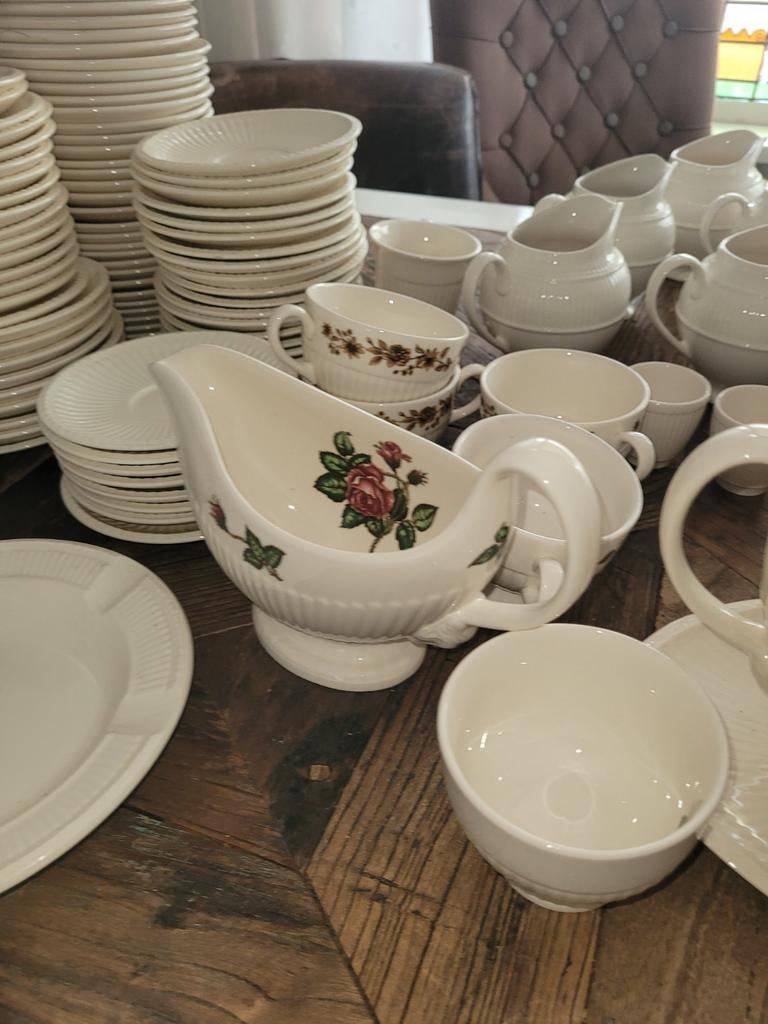 Wedgwood partij, Antiek en Kunst, Antiek | Servies compleet, Ophalen of Verzenden