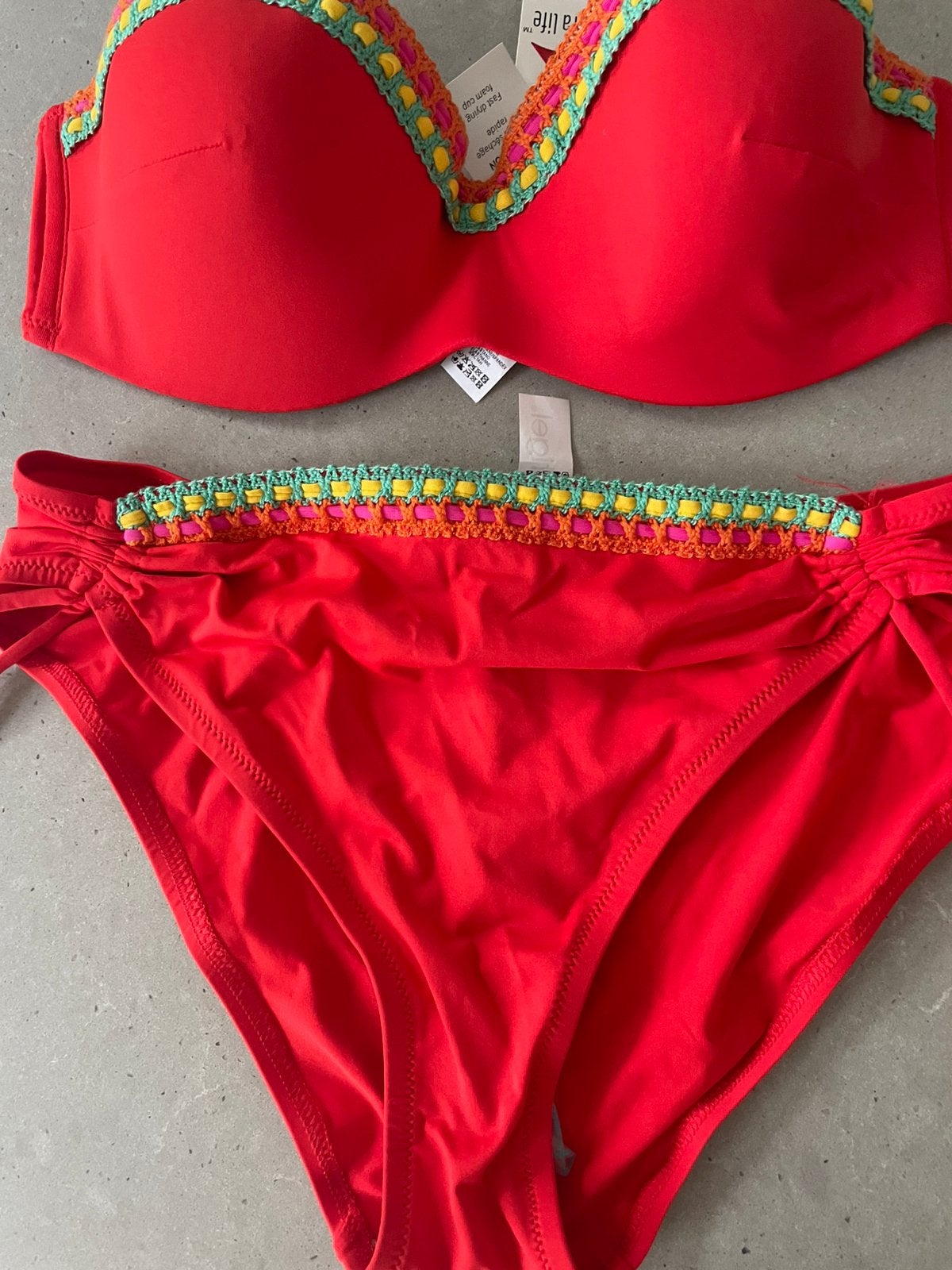 Te koop: nieuwe bikini, Antigel, maat 36B, Ophalen of Verzenden, Zo goed als nieuw, Bikini