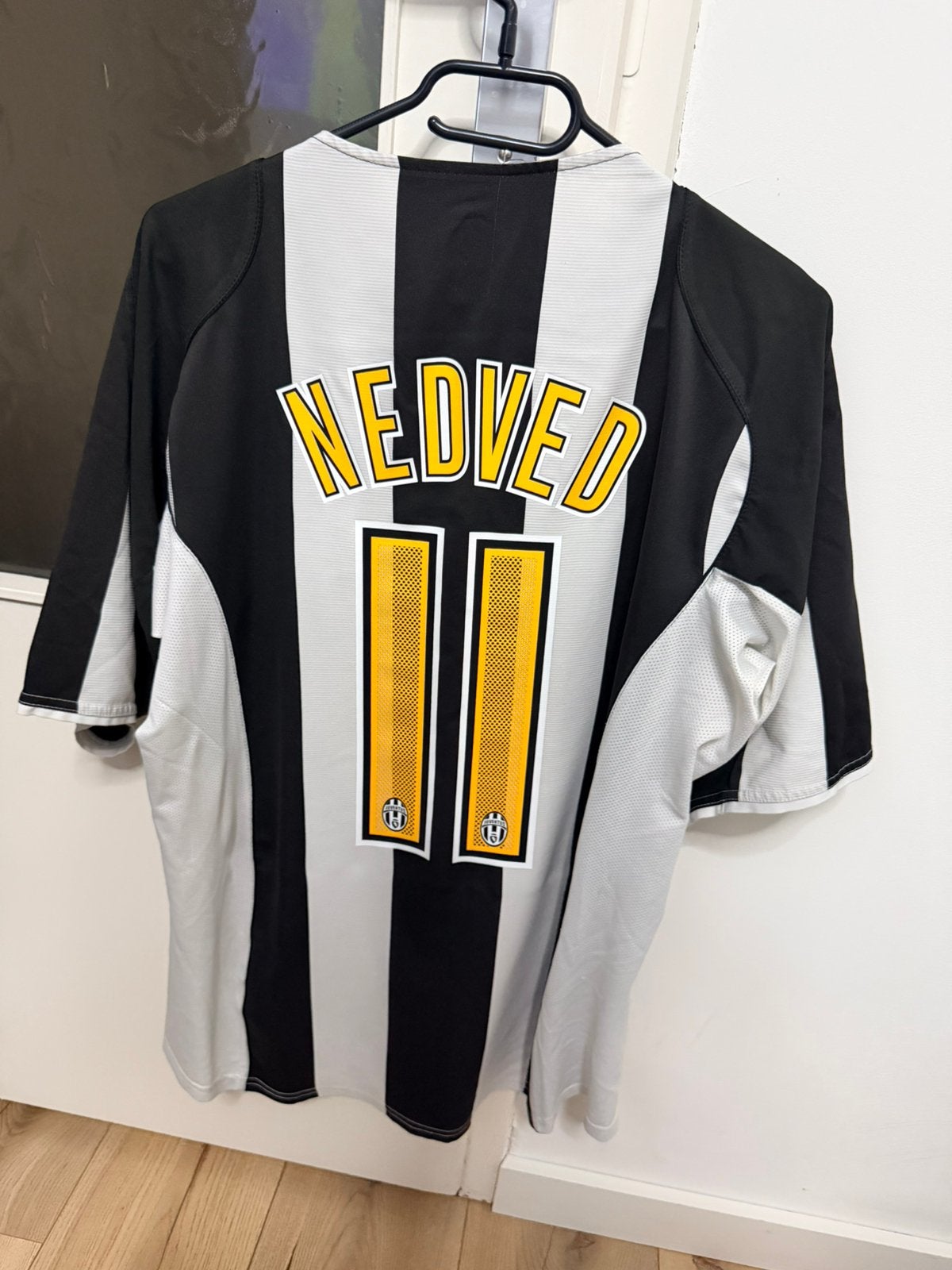 Juventus 04/05 L Nedved, Verzamelen, Sportartikelen en Voetbal, Ophalen of Verzenden, Gebruikt