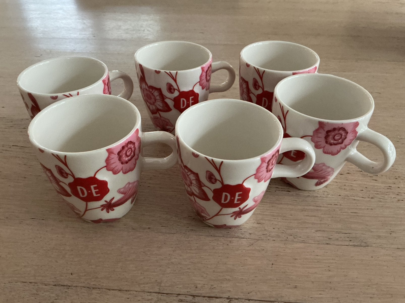 6 senseo mokken Hylper Heritage Douwe Egberts.Roze mokken, Ophalen of Verzenden, Zo goed als nieuw, Overige stijlen, Kop(pen) en/of Schotel(s)