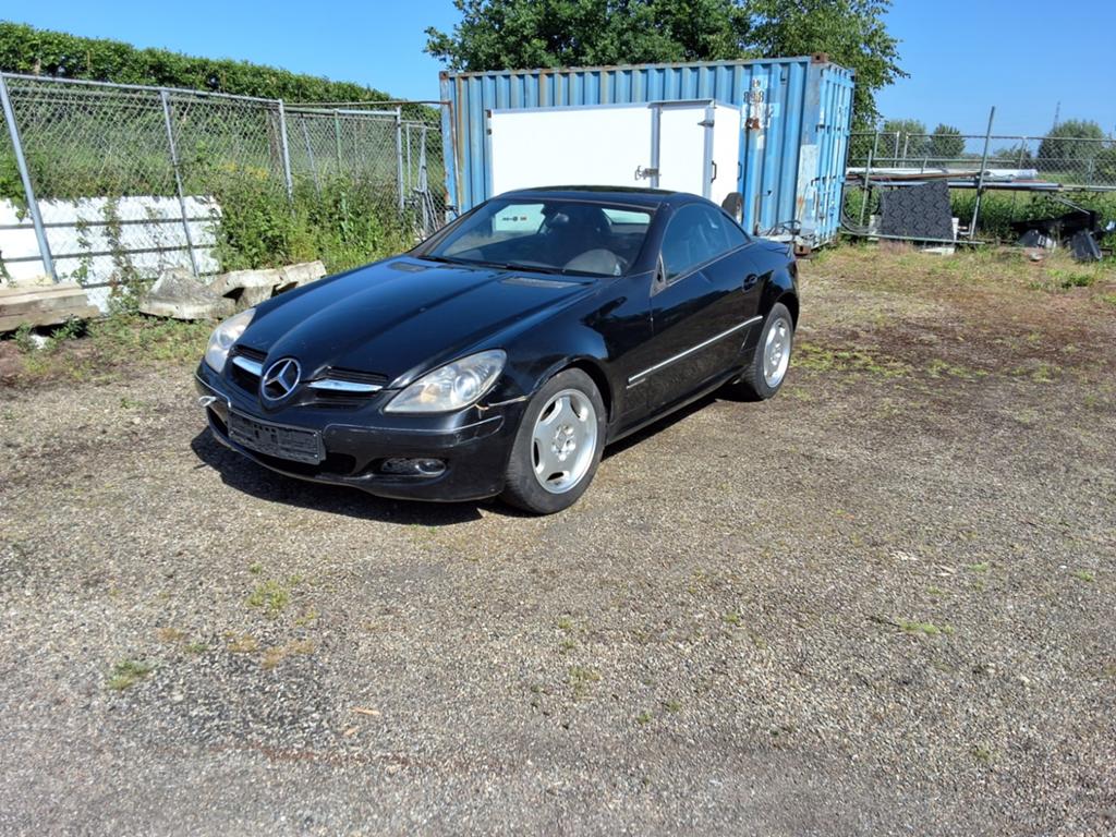 Mercedes Slk 200K met waterschade, Ophalen, Benzine