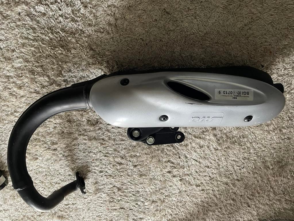 Uitlaat Sito Plus Peugeot Speedfight 2 50cc 2 Takt (45km/h), Fietsen en Brommers, Brommeronderdelen | Scooters, Ophalen, Nieuw