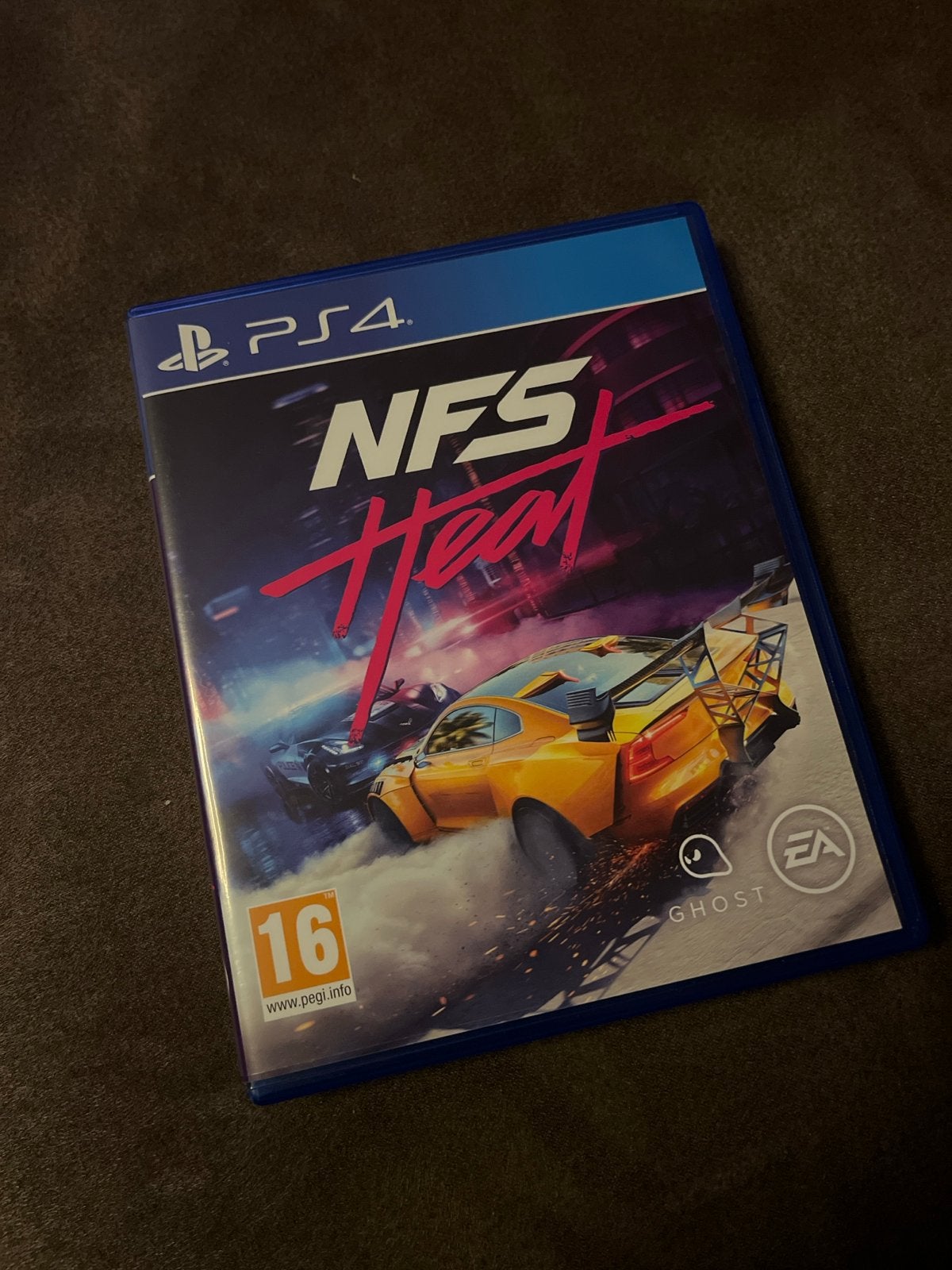 NFS Heat PS4 - Race overdag, riskeer het 's nachts allemaal!, Spelcomputers en Games, Games | Sony PlayStation 4, Ophalen, Online