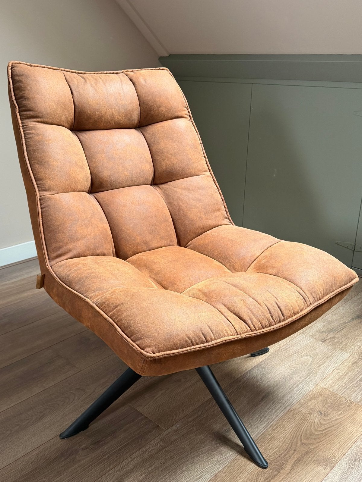 Woood Jouke draaifauteuil - Zo goed als nieuw, Ophalen, Kunststof, Bruin, Zo goed als nieuw