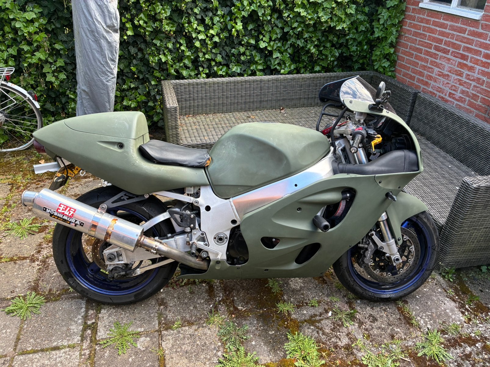 Suzuki SRAD 750, Ophalen, Gebruikt