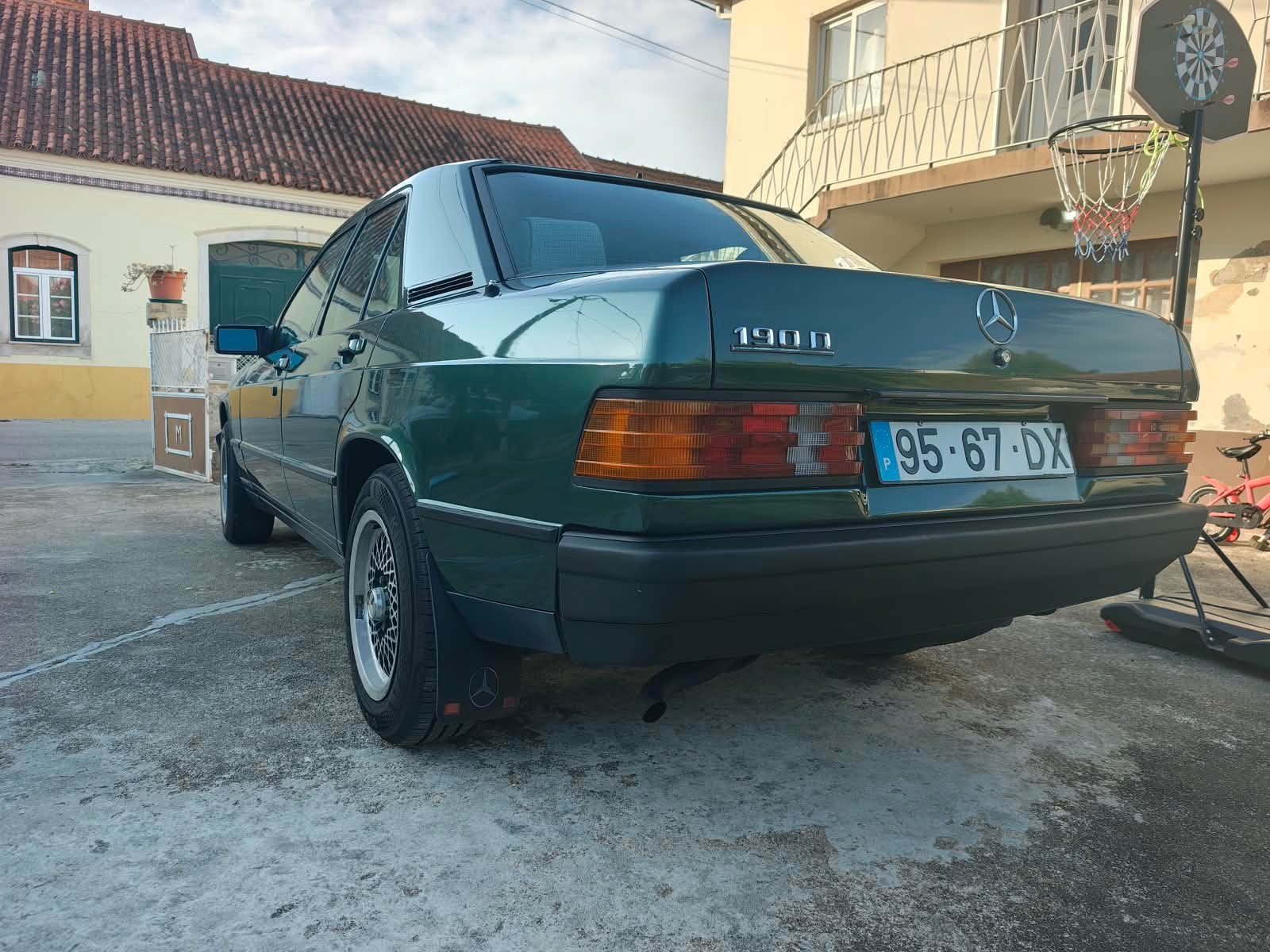 meecedes 190 D 1986, 4 cilinders, Overige kleuren, Sedan, Te koop