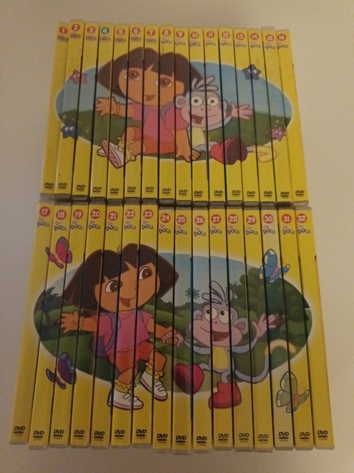 32 dvds complete reeks Dora, Alle leeftijden, Ophalen of Verzenden, Zo goed als nieuw, Komedie