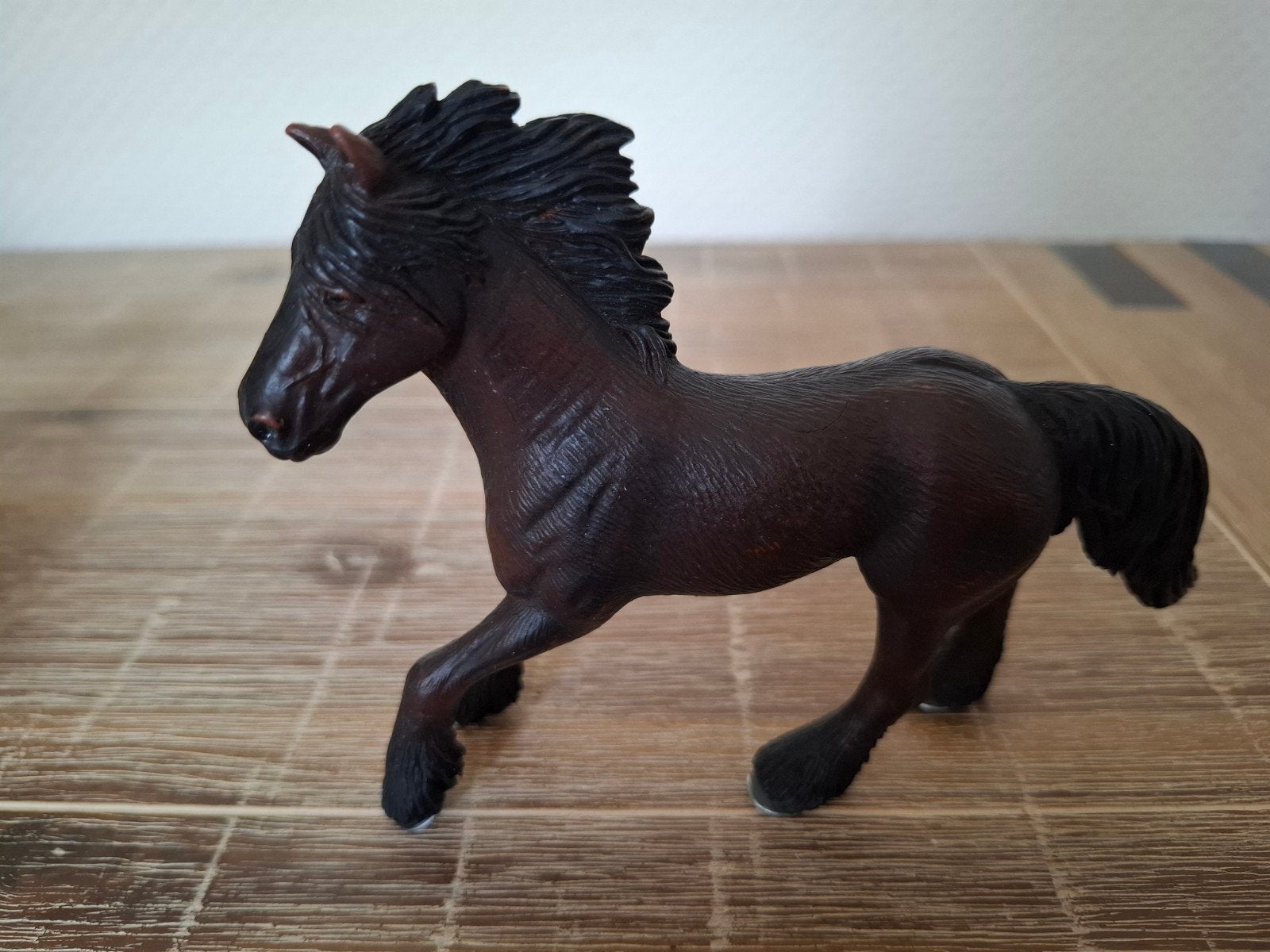 Schleich 13604 Friese merrie paard, Ophalen of Verzenden, Zo goed als nieuw