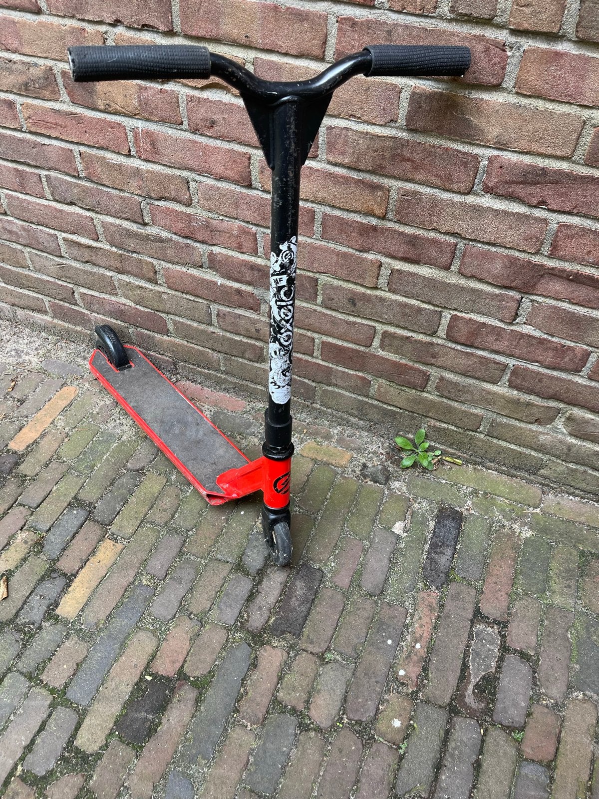 Stuntstep rood/zwart - Gebruikt, Fietsen en Brommers, Ophalen, Gebruikt, Gewone step