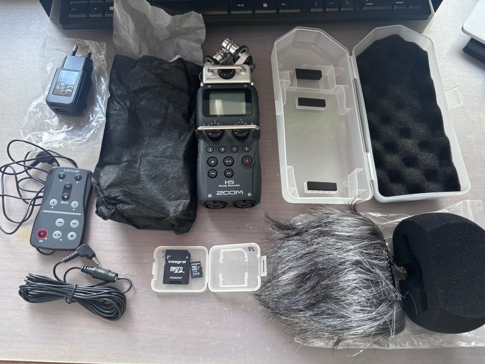 Zoom H5 met accessoires, Audio, Tv en Foto, Ophalen of Verzenden, Zo goed als nieuw, Audio