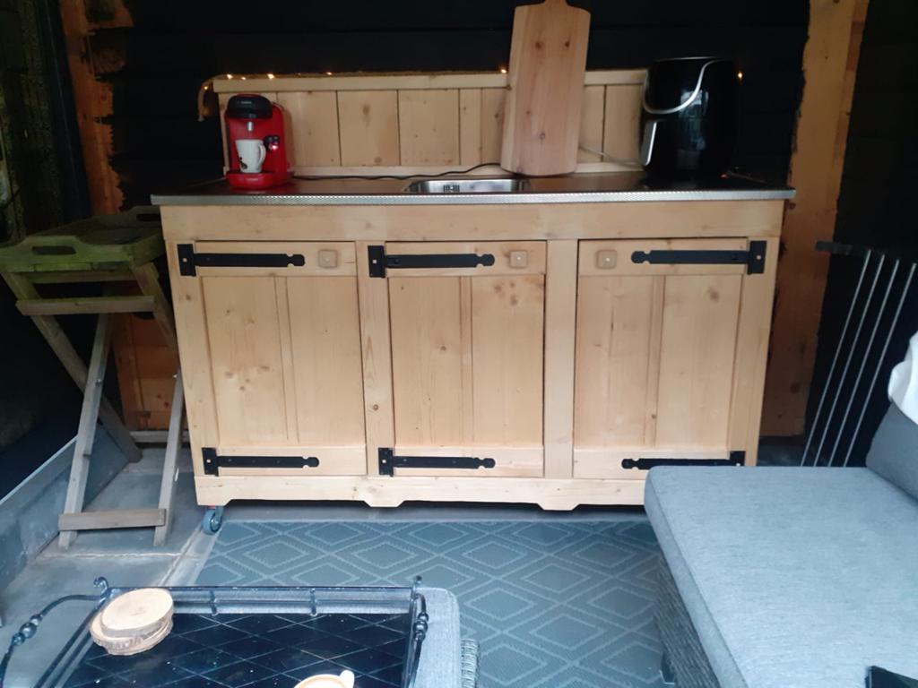Steigerhouten buiten keuken met rvs reginox aanrechtblad, Ophalen, Nieuw, Houtskool
