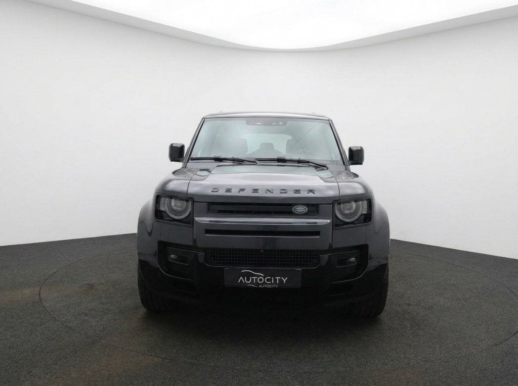 Land Rover Defender 2.0 P300e 110 Hybrid X-Dynamic HSE | Pan, Auto's, Land Rover, Automaat, Automatische klimaatregeling, Gebruikt