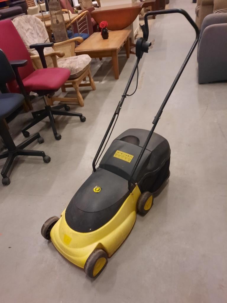 Praxis elektrische grasmaaier, maaibreedte 36 cm, Tuin en Terras, Grasmaaiers, Gebruikt, Elektrische grasmaaier, 30 t/m 39 cm