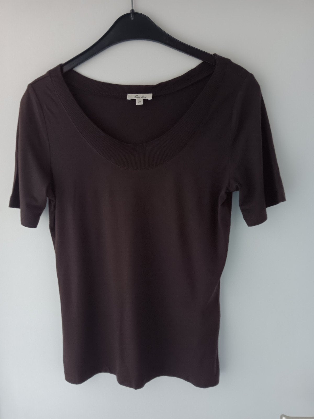 Nieuw bruin shirt mt: 36, Kleding | Dames, Bruin, Nieuw, Ophalen of Verzenden, Korte mouw