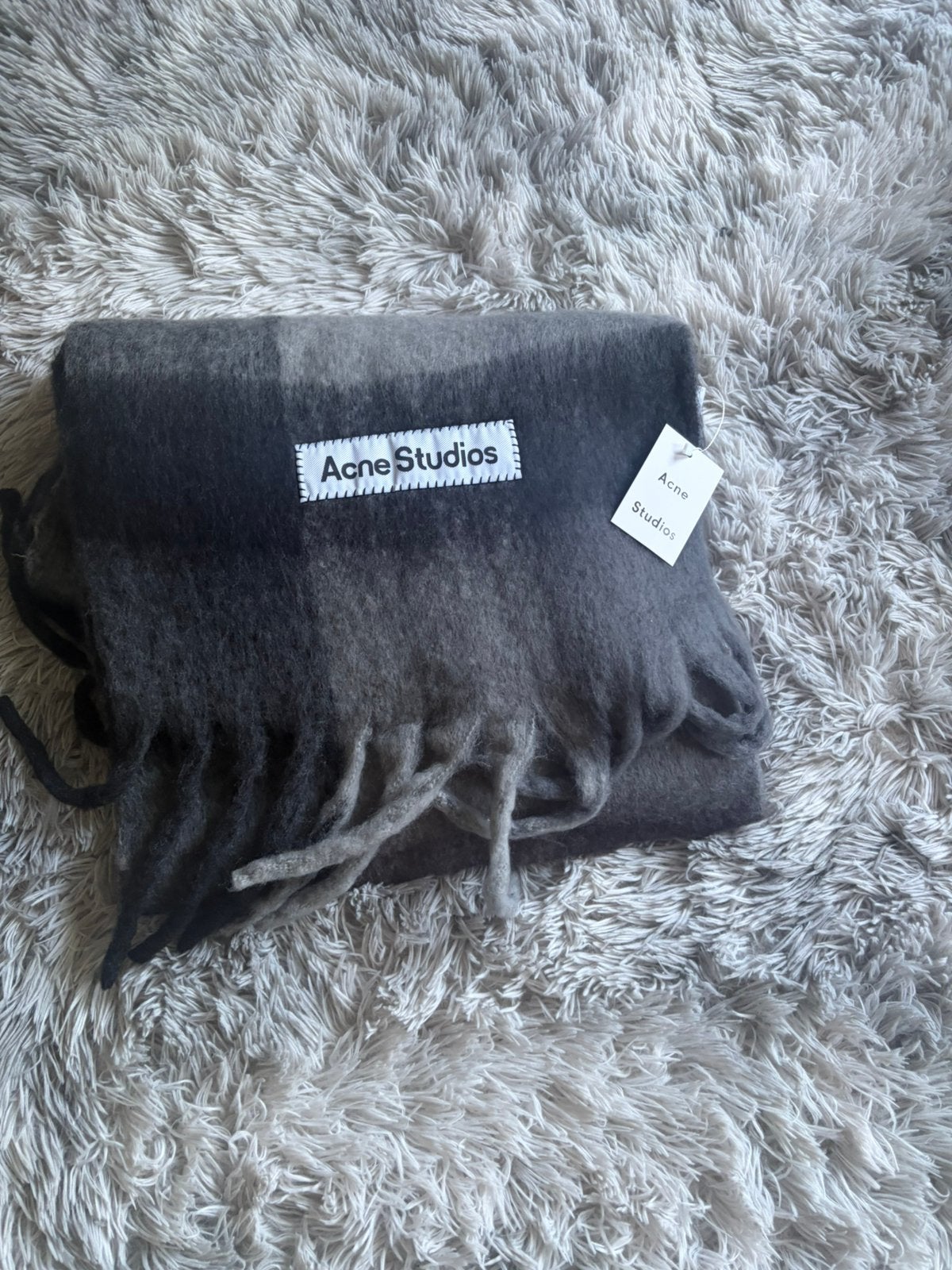 Acne studios sjaal, Kleding | Heren, Mutsen, Sjaals en Handschoenen, Ophalen of Verzenden, Nieuw, Overige maten, Sjaal