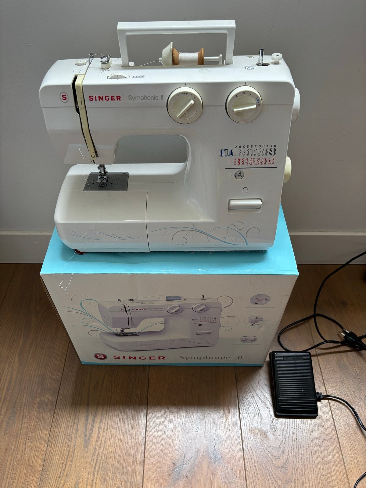 Singer Symphonie II Naaimachine, Hobby en Vrije tijd, Naaimachines en Toebehoren, Ophalen, Zo goed als nieuw, Naaimachine, Singer