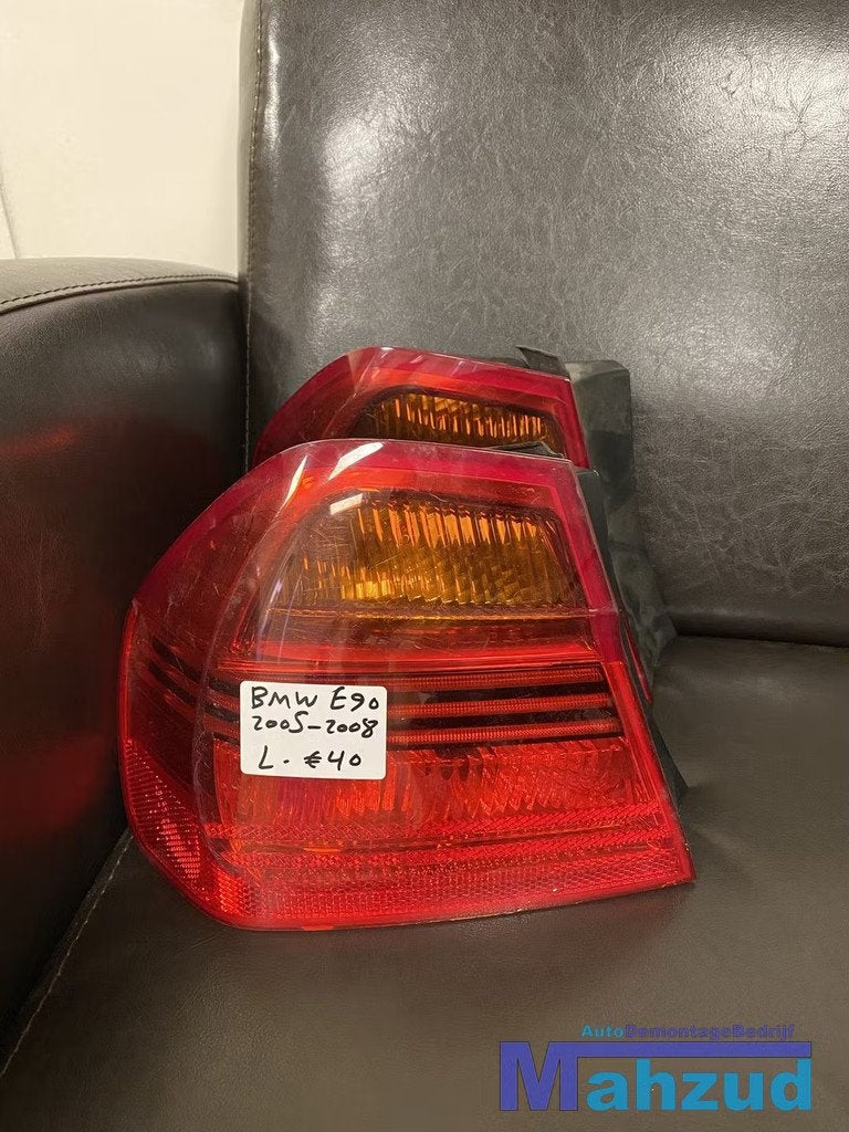 BMW 3 serie E90 linker achterlicht, Auto-onderdelen, Verlichting, Petuelring 130
80788  Munich, DE, Gebruikt, Info@bmw.de, Ophalen of Verzenden