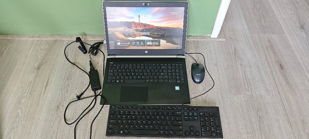 Laptop + oplader+Muis+keybord, Computers en Software, Windows Laptops, Ophalen, Hp, Gebruikt, HDD
