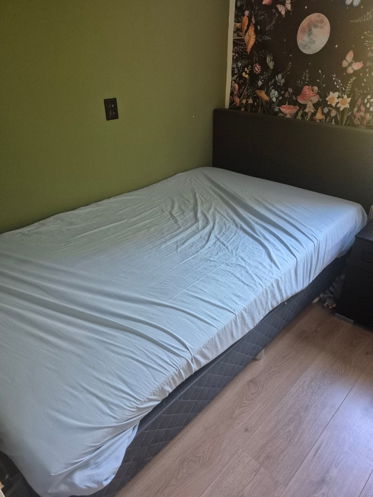 Bed 120x200 cm met matras en topper Zo snel mogelijk ophalen, Ophalen of Verzenden, Twijfelaar, Grijs, 120 cm