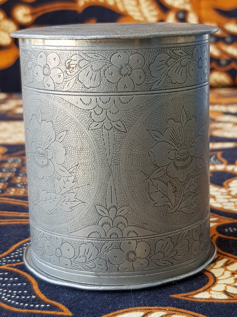 Mooie antieke theebus uit Indonesië van Banka tin 8 cm., Antiek en Kunst, Ophalen of Verzenden