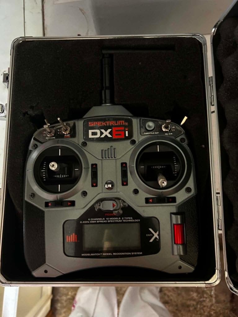 spektrum dx6i in nieuwstaat in koffertje, Verzenden, Zo goed als nieuw
