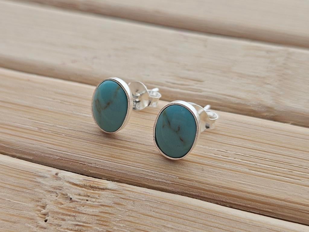 Sterling zilveren ovaal turkoois oorbellen, Sieraden, Tassen en Uiterlijk, Oorbellen, Blauw, Nieuw, Ophalen of Verzenden, Met edelsteen