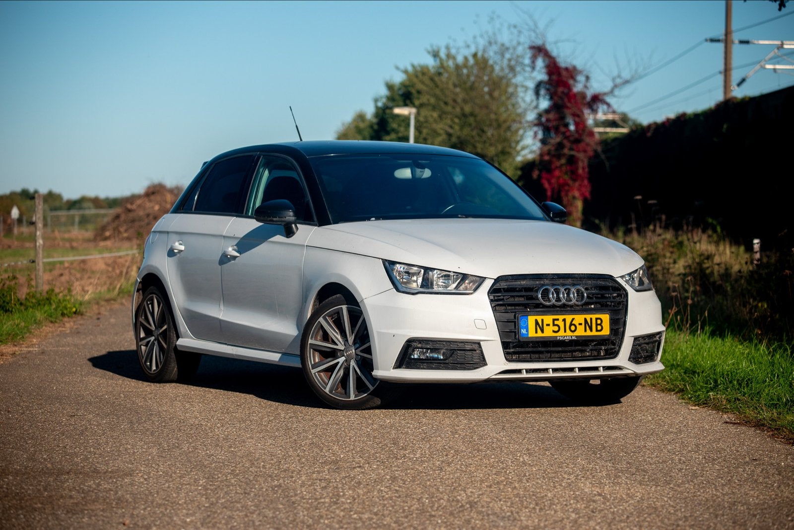 Audi A1 1.0 Tfsi 95pk 2016 Wit, Auto's, Voorwielaandrijving, 95 pk, Particulier, Geïmporteerd