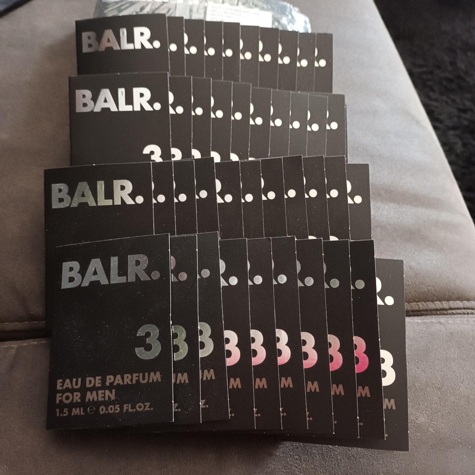 BALR.3 heren parfum proefjes.. 60 stuks..nieuw, Ophalen of Verzenden, Nieuw