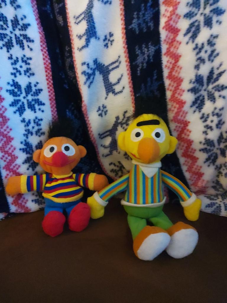 Bert en Ernie knuffels - Sesamstraat, Gebruikt, Overige merken, Overige typen, Ophalen of Verzenden