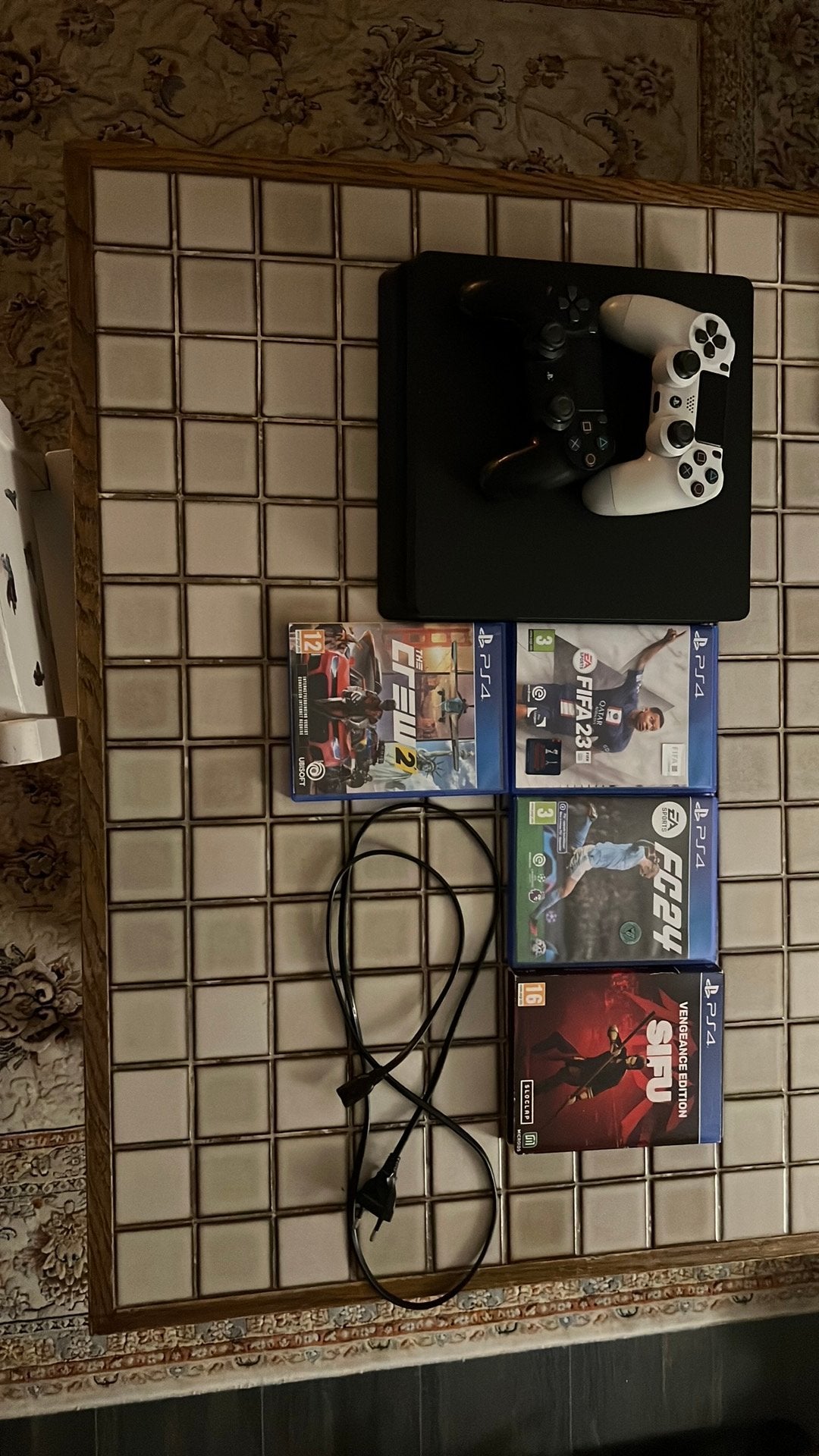 PS4 Slim met 2 controllers - Perfecte staat!, Ophalen, Met 2 controllers, Zo goed als nieuw, Slim