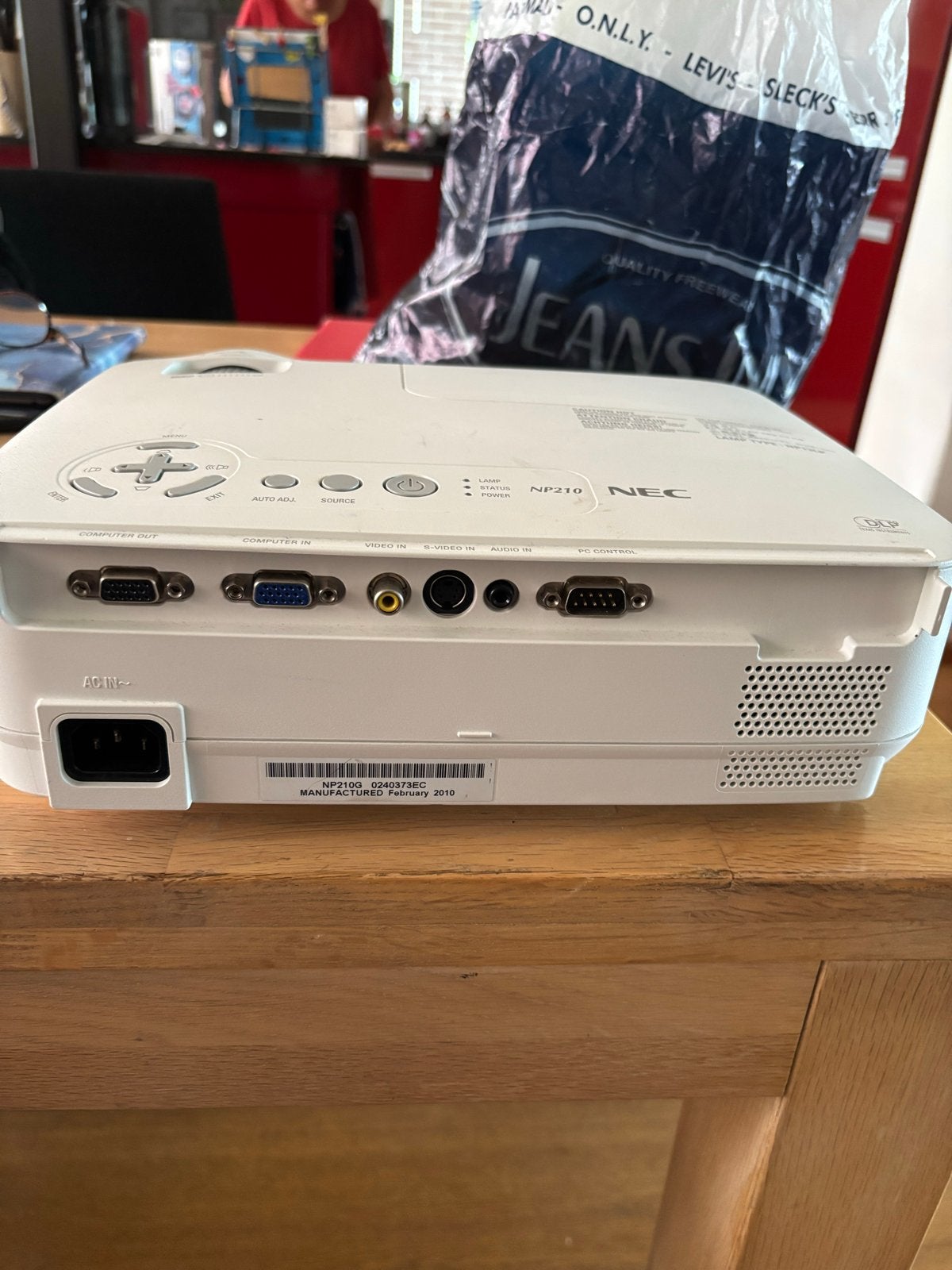NEC NP210 Beamer - DLP Projector, Audio, Tv en Foto, Beamers, Ophalen, Gebruikt, DLP, Overige resoluties