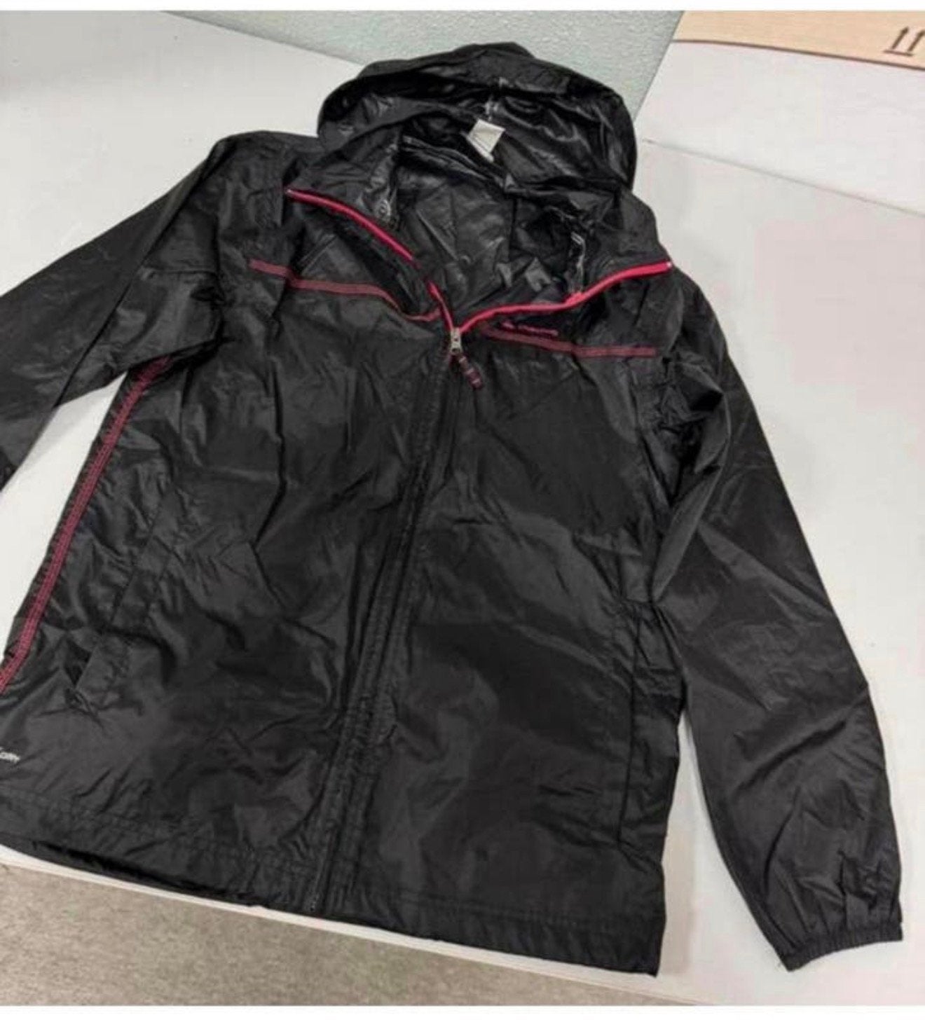 Quechua zwarte regenjas dames jas jack S zwart windstopper, Zwart, Ophalen of Verzenden, Zo goed als nieuw, H