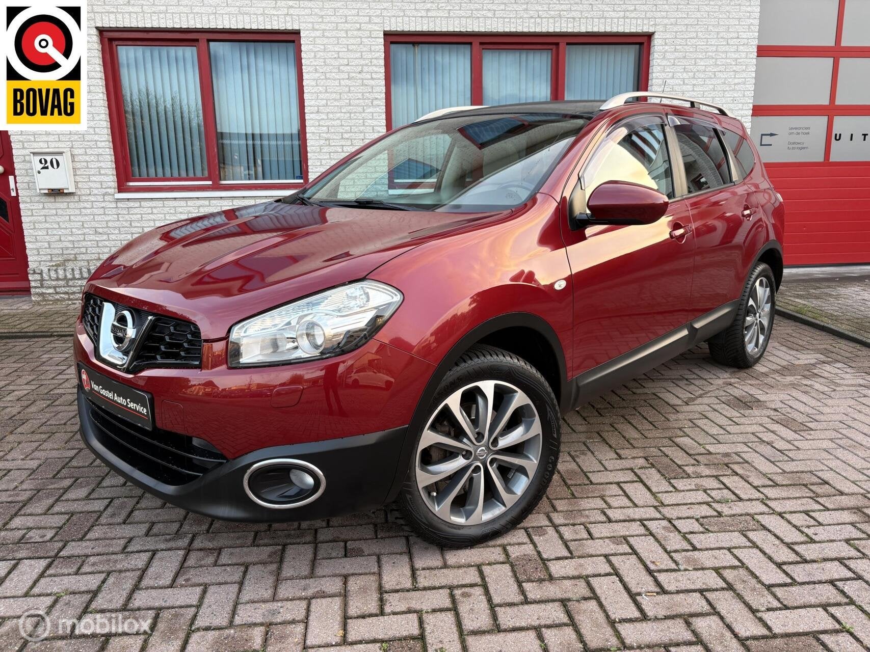 Nissan Qashqai +2 2.0 Tekna, Auto's, Stoelverwarming, Gebruikt, Beige, 7 stoelen