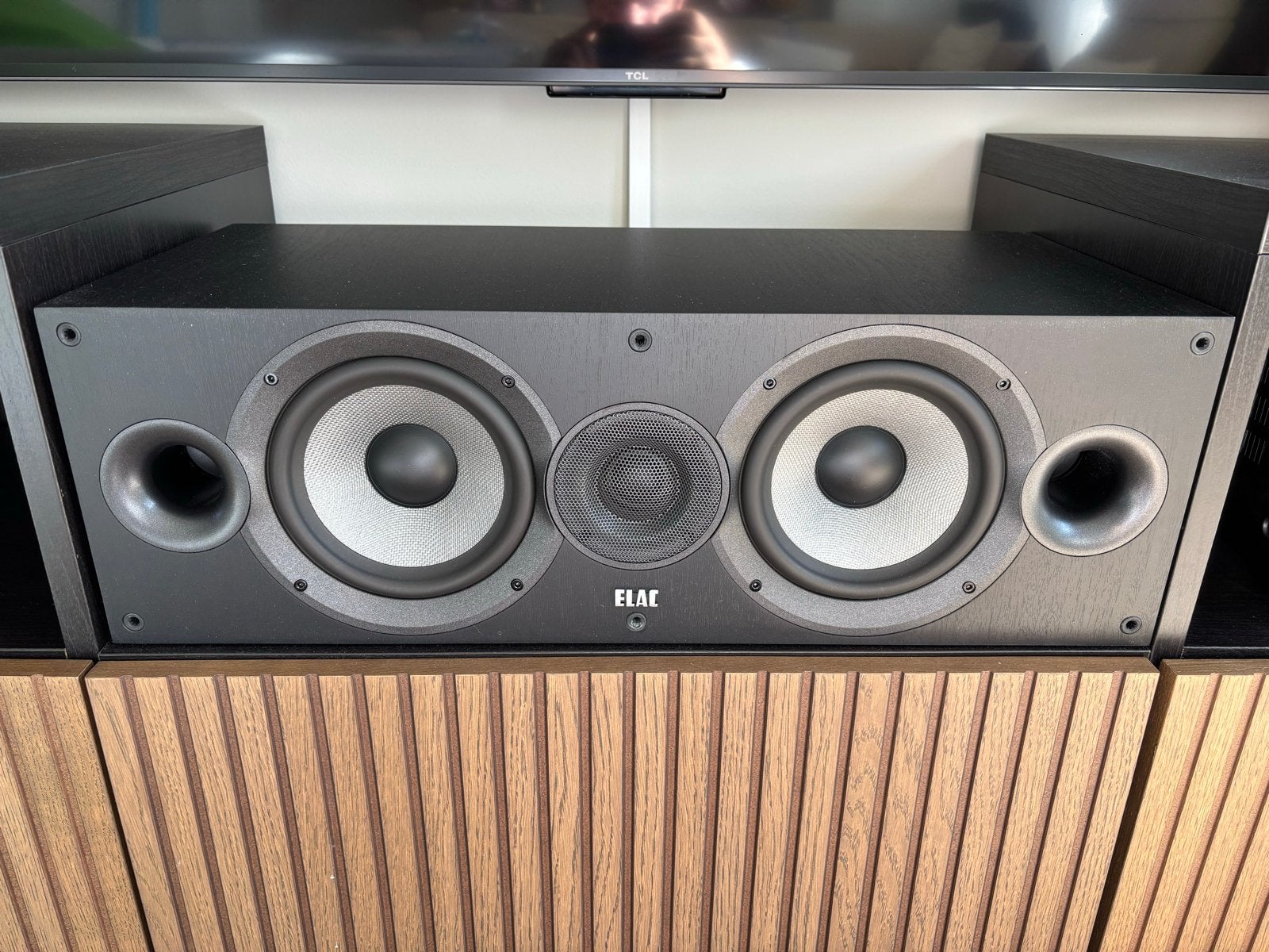 Elac Debut 2.0 C6.2 Center Speaker, Zo goed als nieuw, 60 tot 120 watt, Basreflex, Center speaker