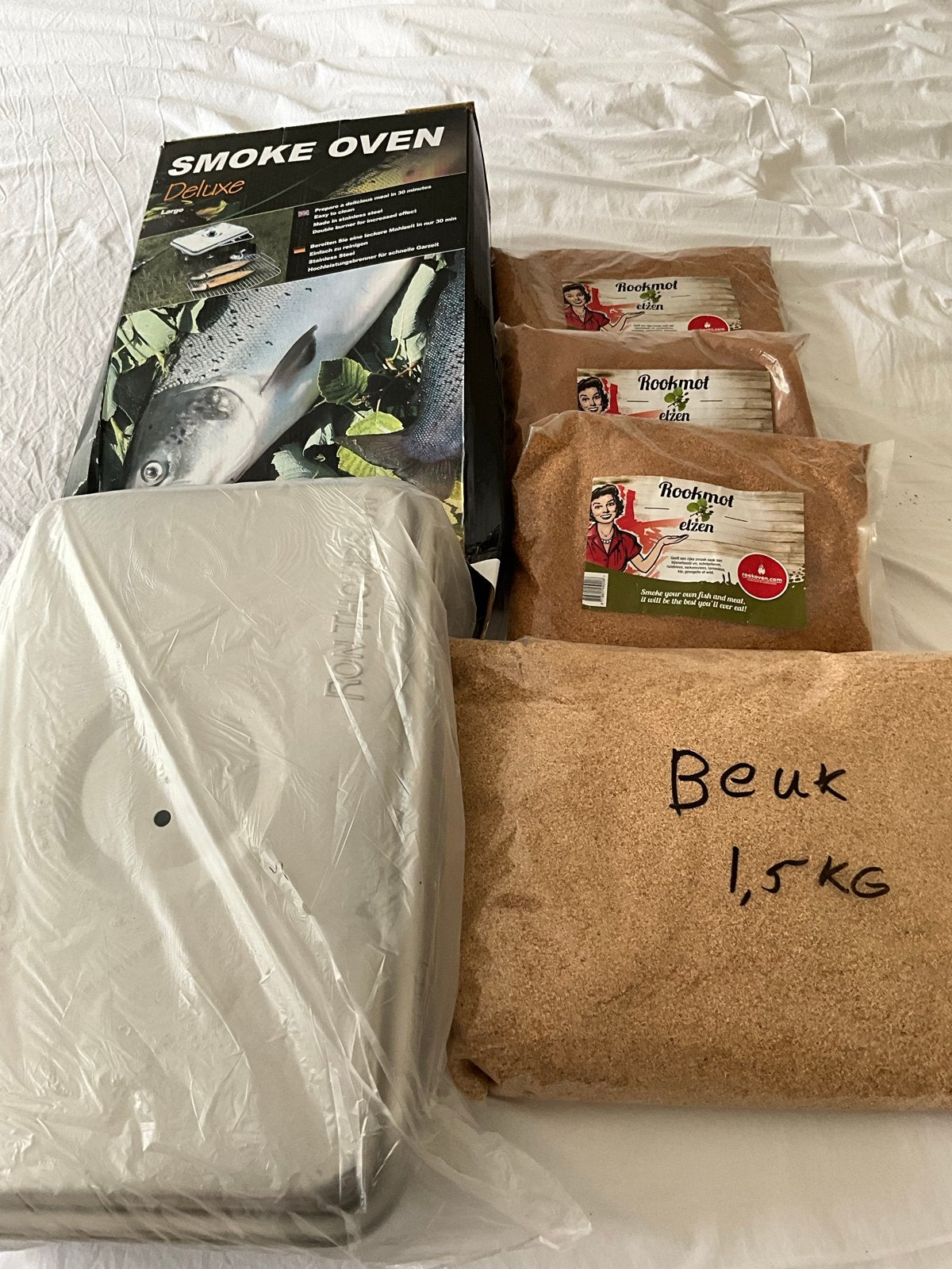 Rookoven Deluxe met rookmot (nieuwstaat), Ophalen of Verzenden, Zo goed als nieuw