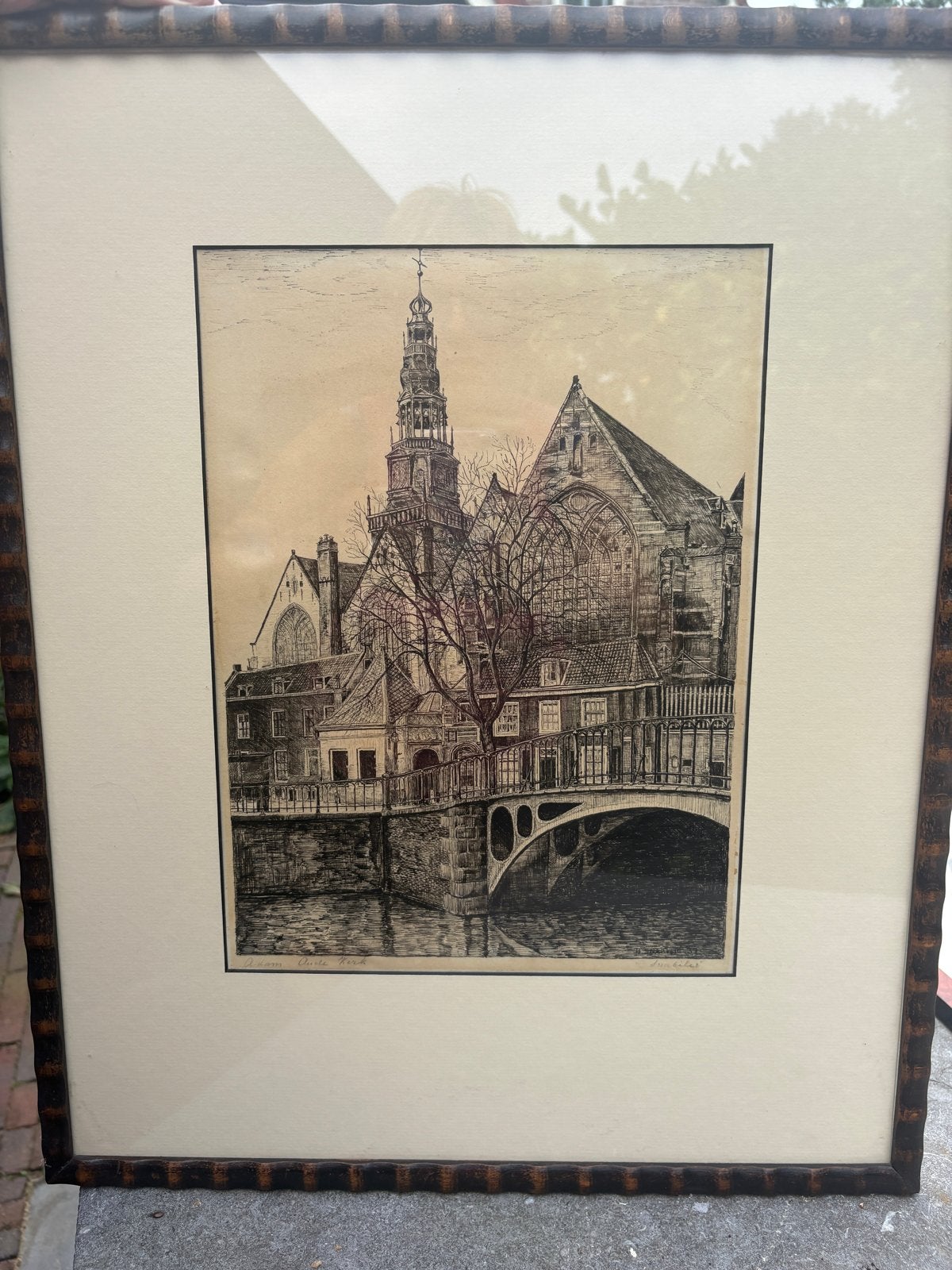 Ets van de Oude Kerk in Amsterdam, gesigneerd, Ets, Stadsgezicht, Ophalen of Verzenden, 32 cm