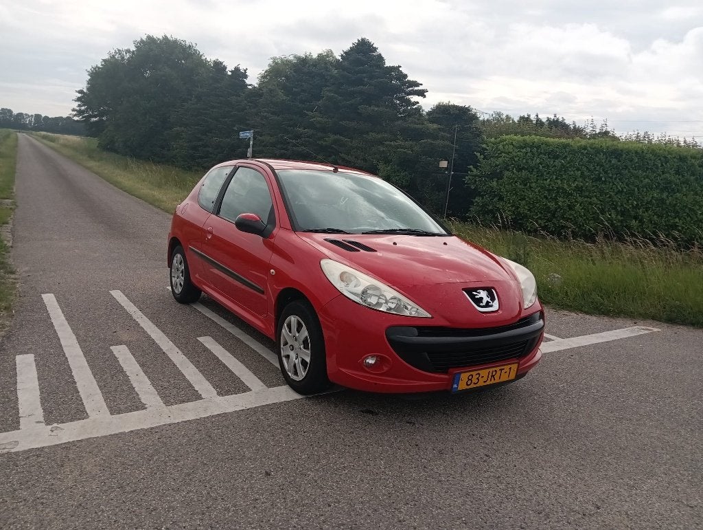 Peugeot 206+ 1.4 3D 2009 Rood