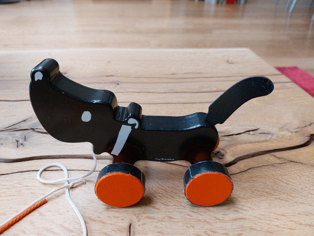 2 houten trekdieren, Kinderen en Baby's, Speelgoed | Houten speelgoed, Ophalen of Verzenden, Zo goed als nieuw, Duw- of Trekspeelgoed