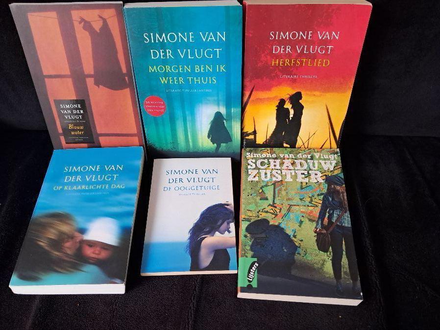 6x Simone v d Vlugt:op klaarlichte dag,blauw water,morgen be, Boeken, Ophalen of Verzenden, Nieuw